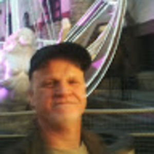 Meet your Posher, Dennis